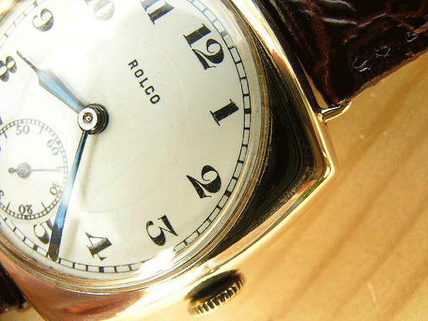 Rolex large gold cushion with Rolco signature 1934 | Vintage Watches