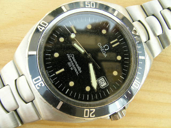 omega seamaster 200m quartz movement